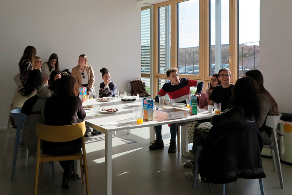 Visita Calzados Victoria