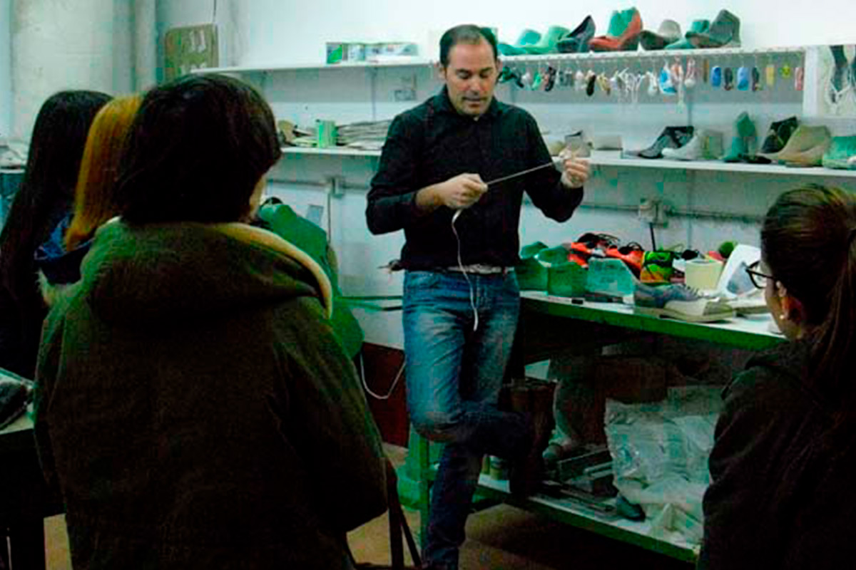 Visita a la empresa arnedana de hormas "SIFAC"