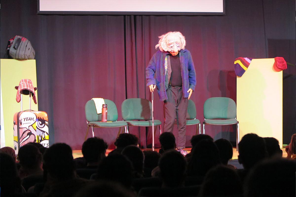 Taller “Emprender con creatividad de la idea a la acción”