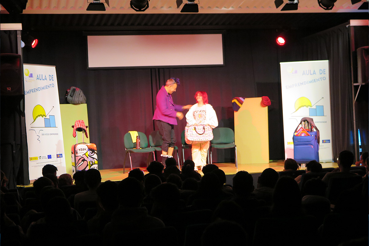 Taller “Emprender con creatividad de la idea a la acción”