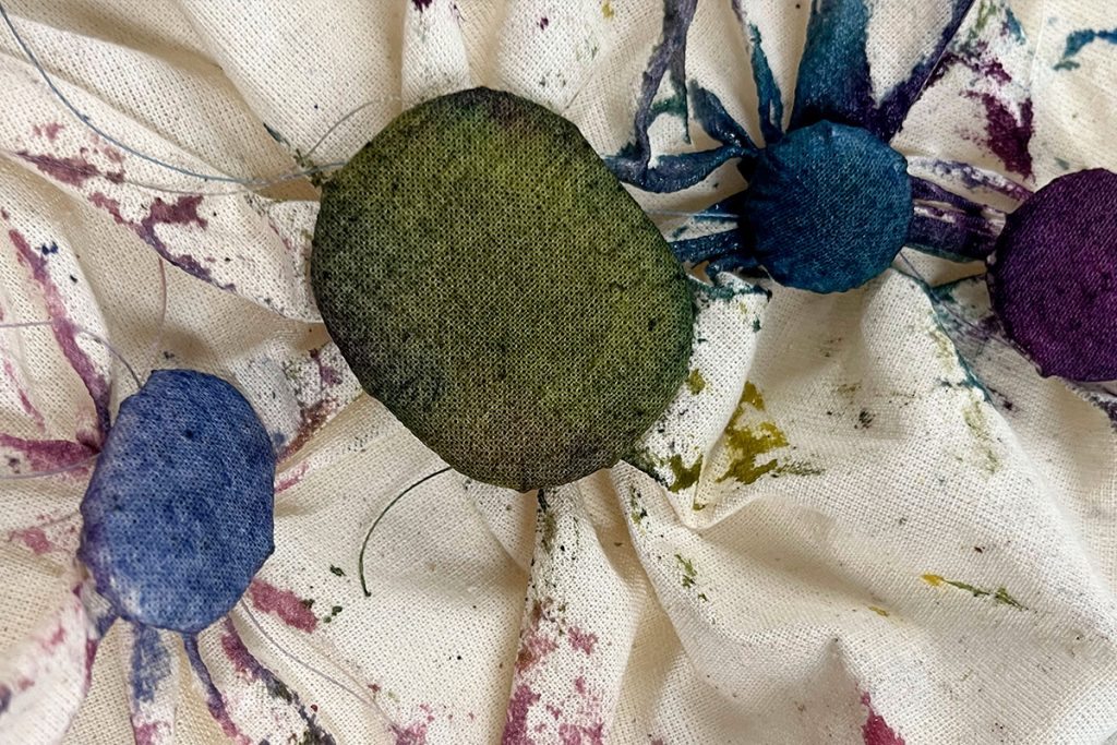 El arte del shibori inspira a nuestro alumnado