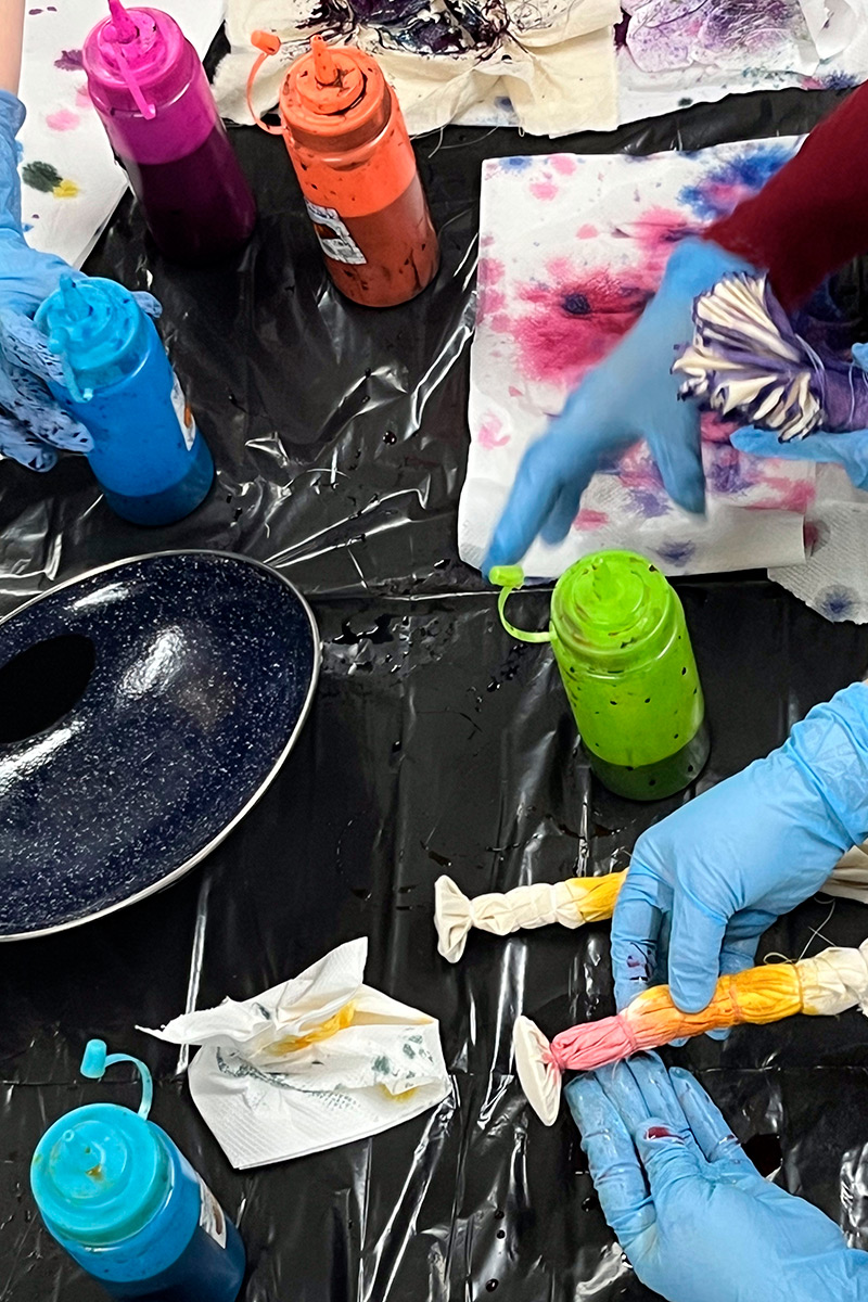 El arte del shibori inspira a nuestro alumnado